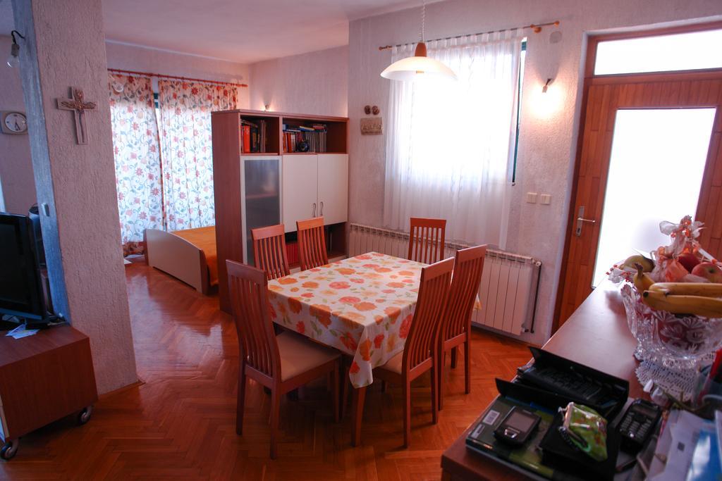 Apartments Toni Two Igrane Εξωτερικό φωτογραφία