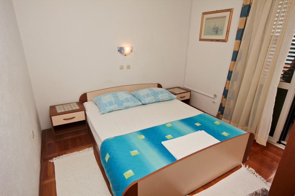 Apartments Toni Two Igrane Εξωτερικό φωτογραφία
