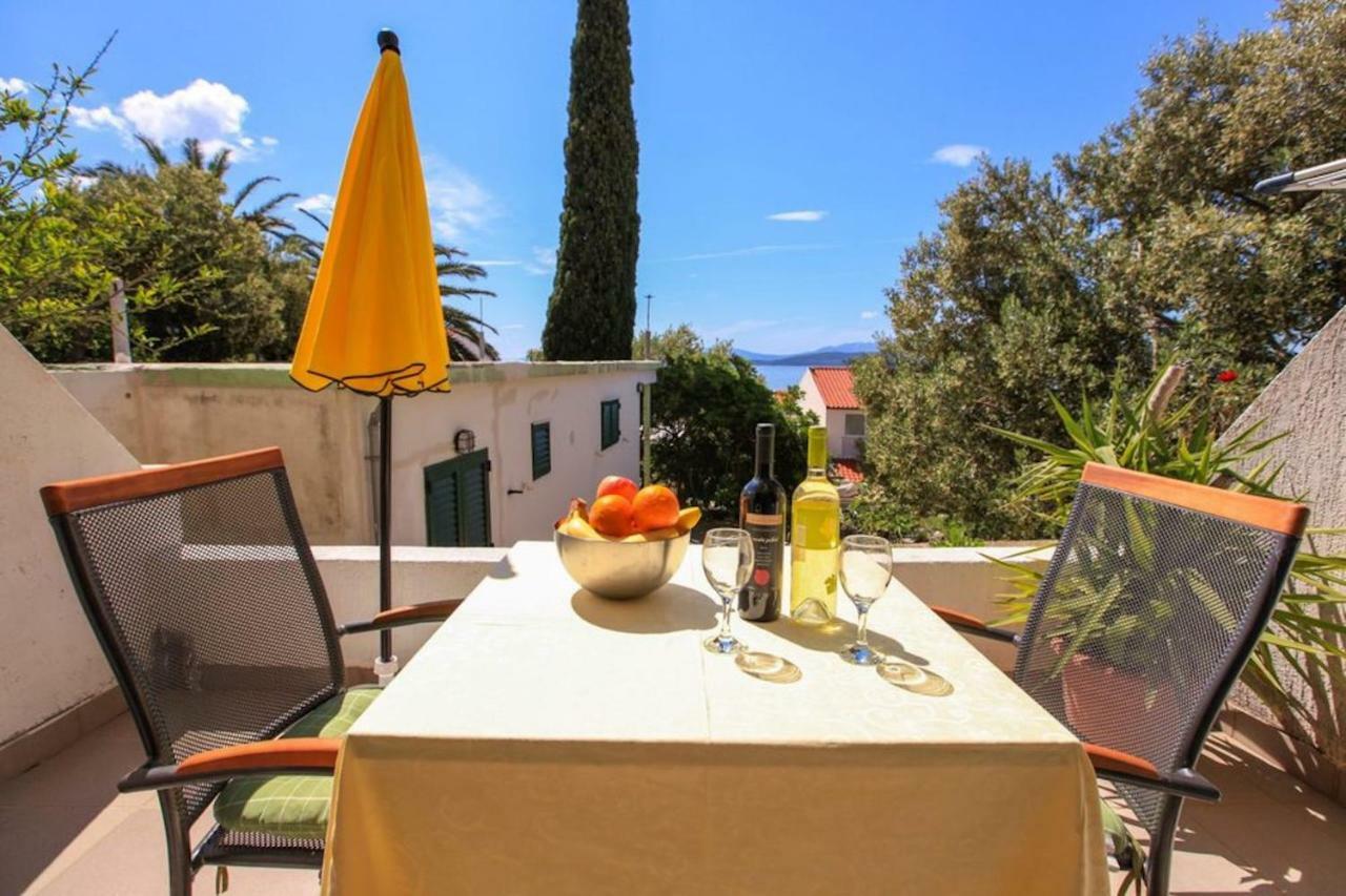 Apartments Toni Two Igrane Εξωτερικό φωτογραφία